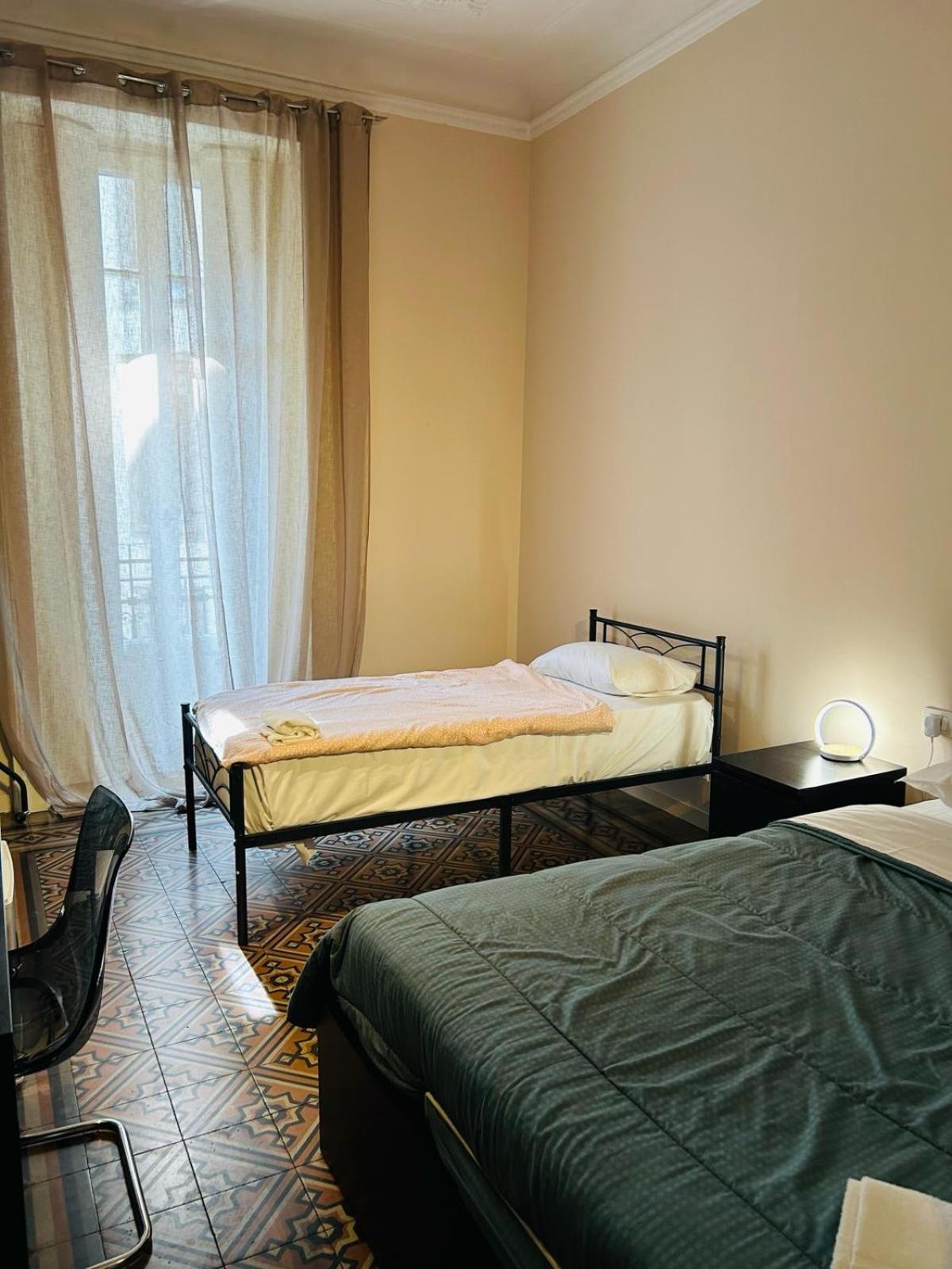 Hostel Boutique Мілан Екстер'єр фото