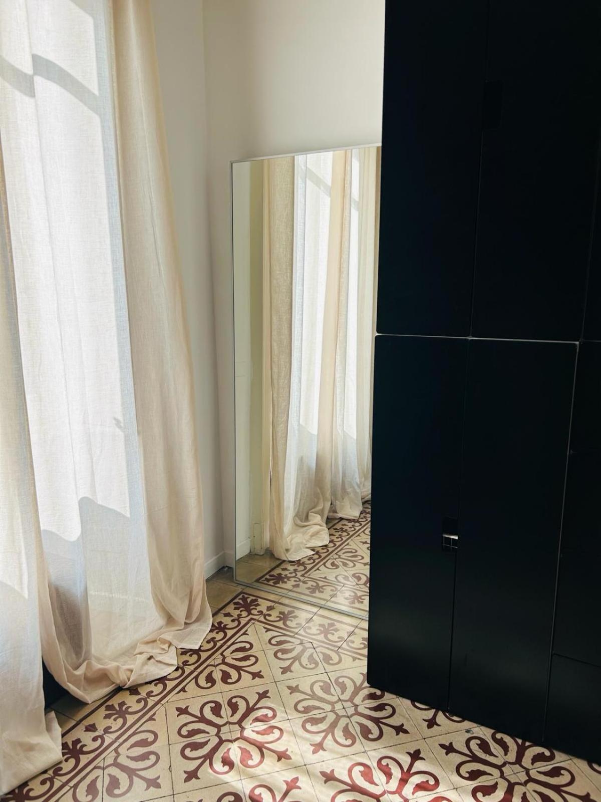 Hostel Boutique Мілан Екстер'єр фото