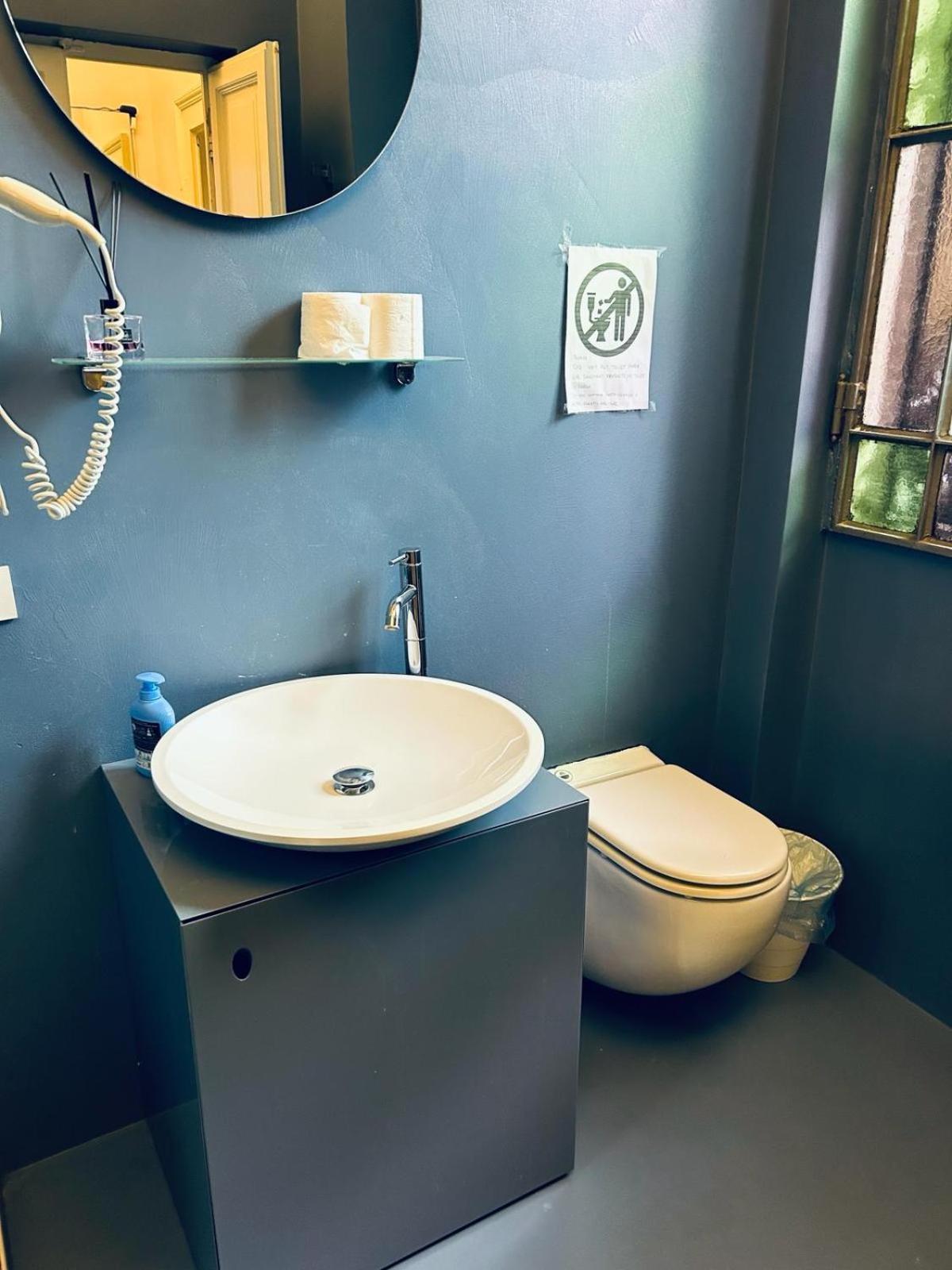Hostel Boutique Мілан Екстер'єр фото