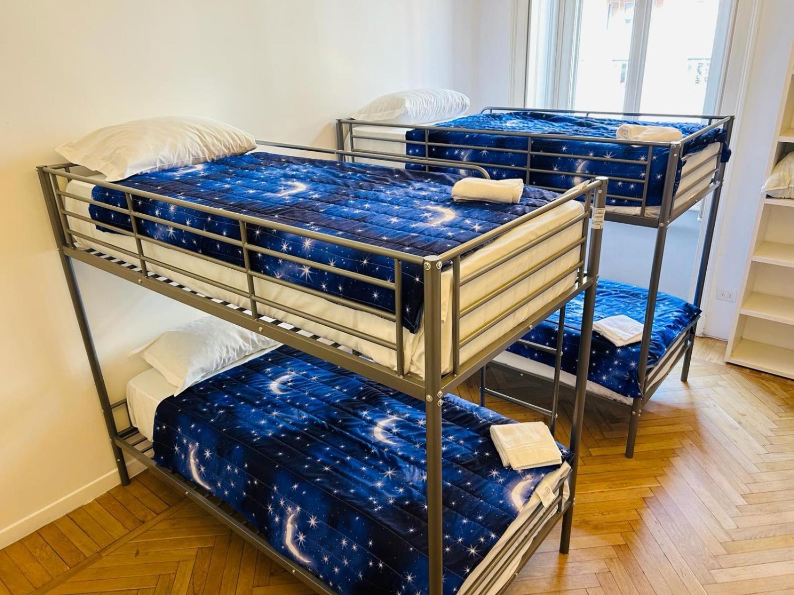 Hostel Boutique Мілан Екстер'єр фото