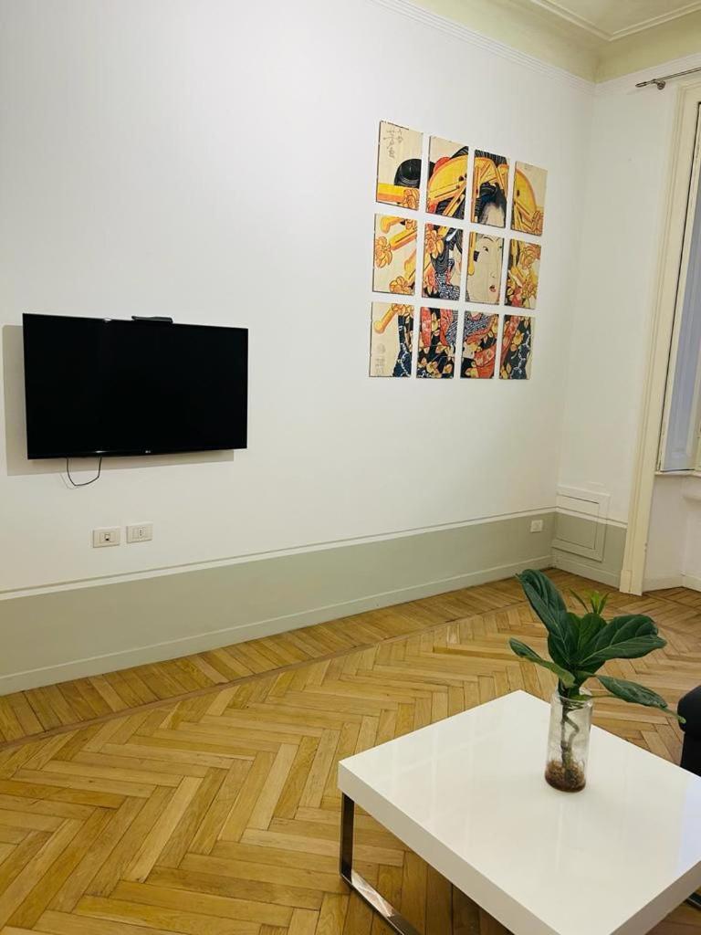Hostel Boutique Мілан Екстер'єр фото